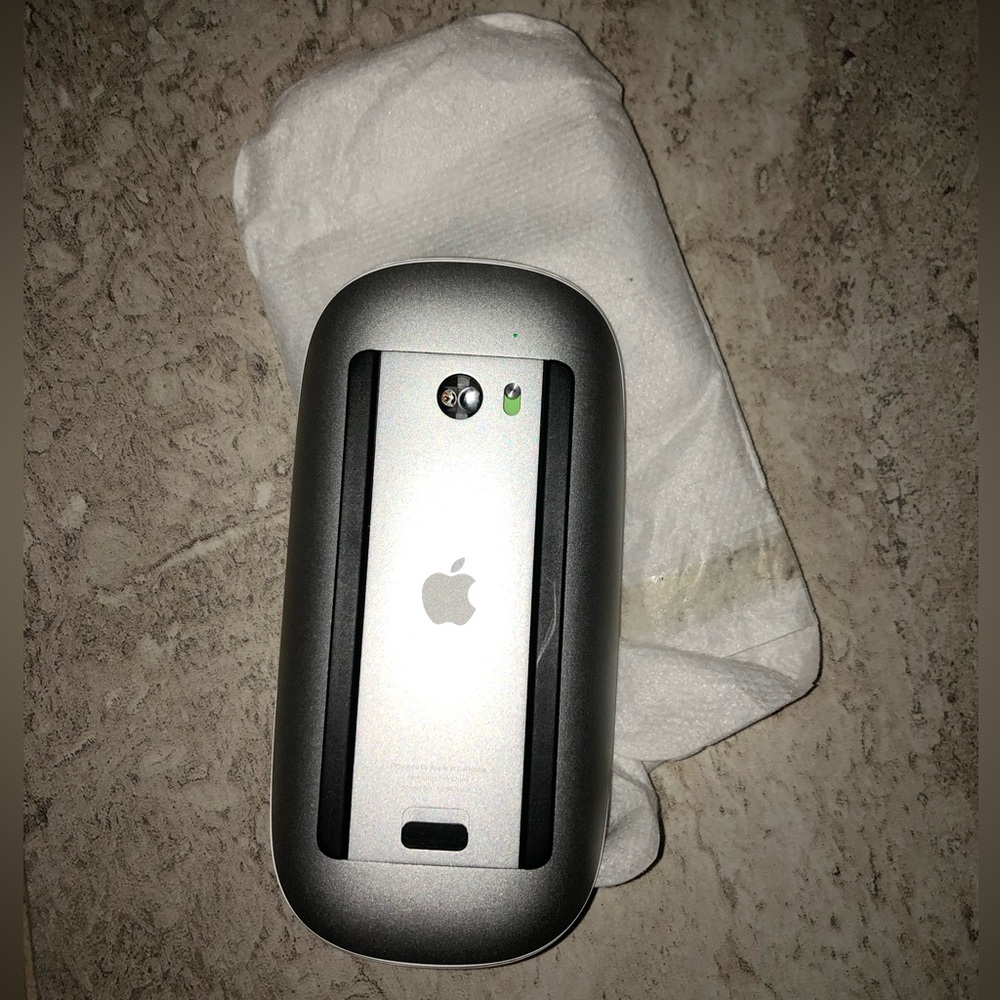 Apple mouse - Picture 3 of 3